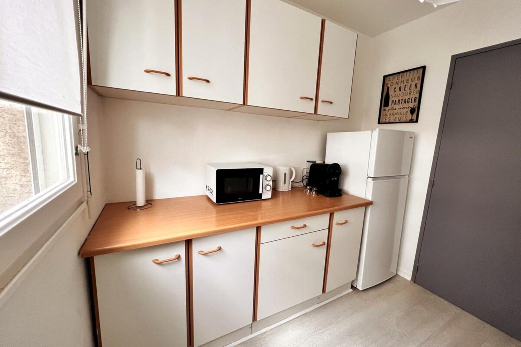 Centre Superbe F2 Avec Garage Apartment